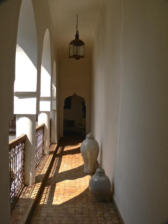 Riad El Mezouar Bed & Breakfast Marrakesh Exterior photo